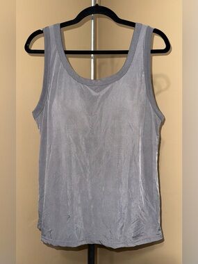 TANK TOP With Pads. Light Gray Scoop Neck Tank Top. Size 3XL.